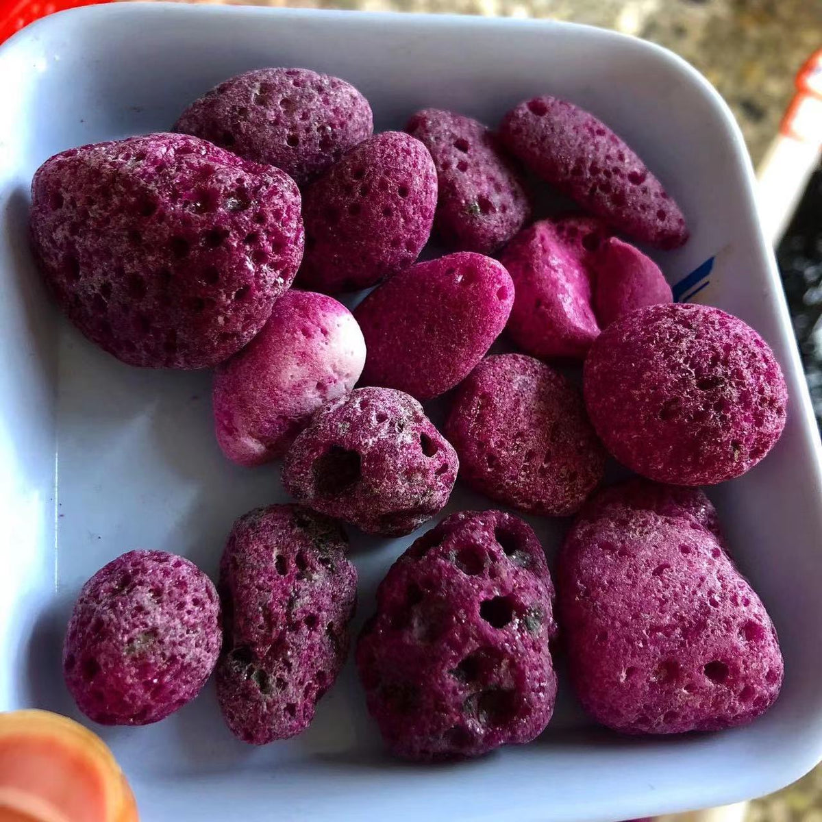 Honeycomb ruby tumble,$42 per kilogram – Yixiang Crystal wholesale