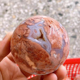 Pink agate sphere，80 dollars per kilogram.