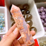 Pink agate tower，85 dollars per kilogram.