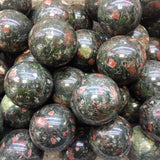 Plum blossom jade sphere, 40 dollars per kilogram.
